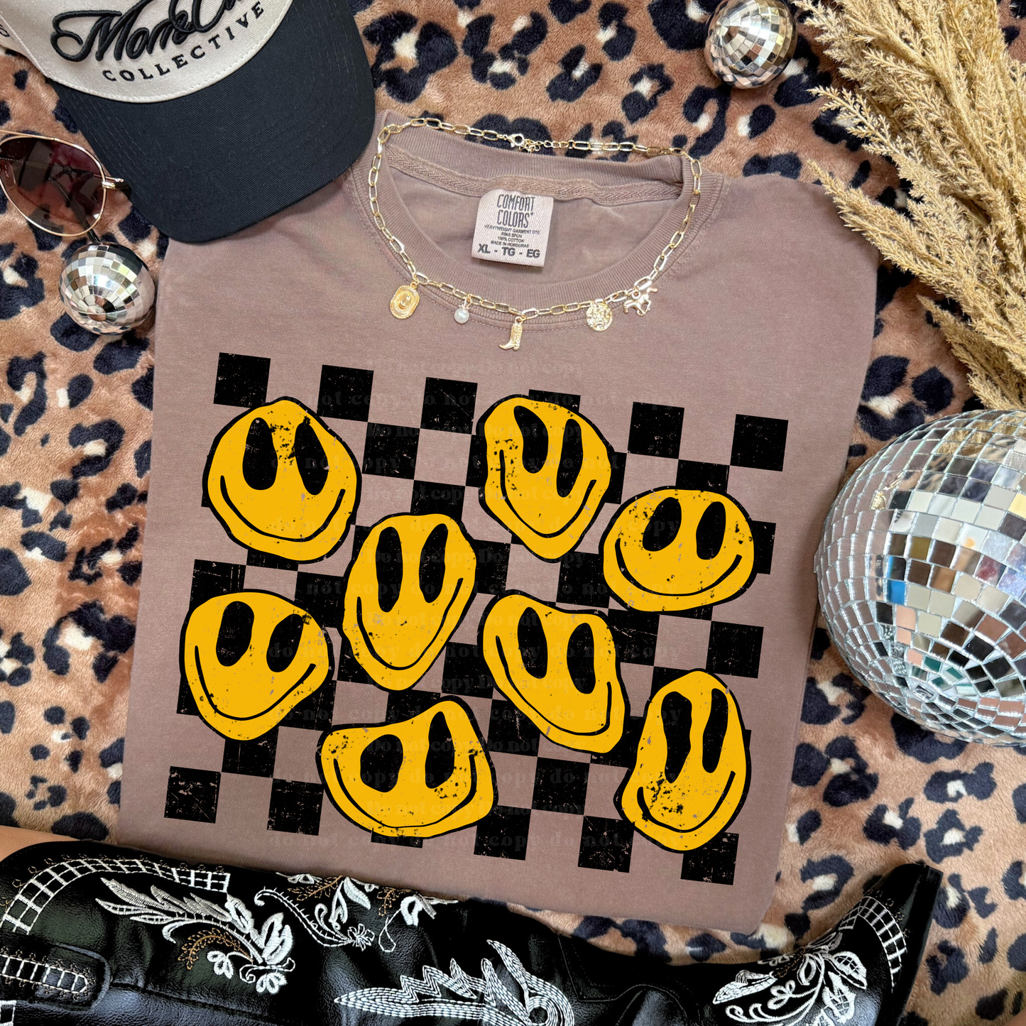 Yellow Smile, Checkered Back
