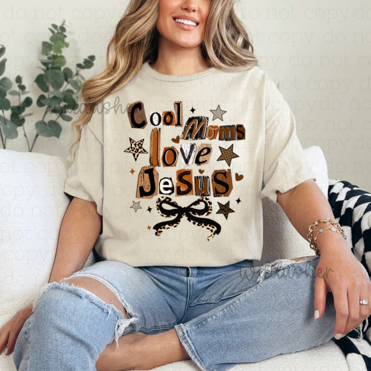 Cool Moms love Jesus, scrapbook letters
