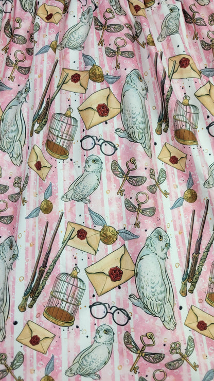 Wizard World Short Sleeve Milk Silk Dress