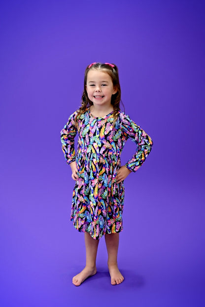 Bright Feather Long Sleeve Milk Silk Dress
